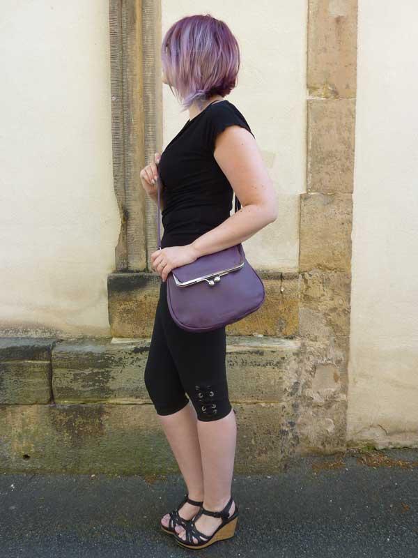 Sticks and Stones - Bügeltasche Lido Bag - Classic Purple als Crossbag