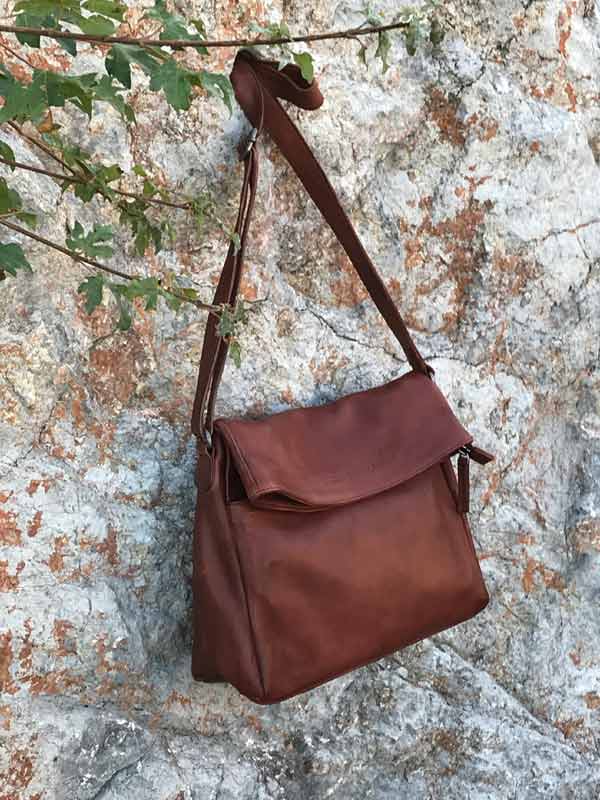 Sticks and Stones - Umschlagtasche Madison Bag - Mustang Brown